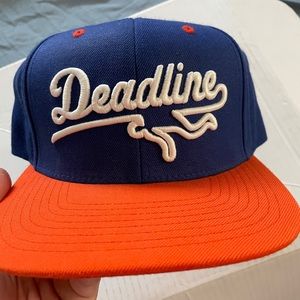 Deadline hat